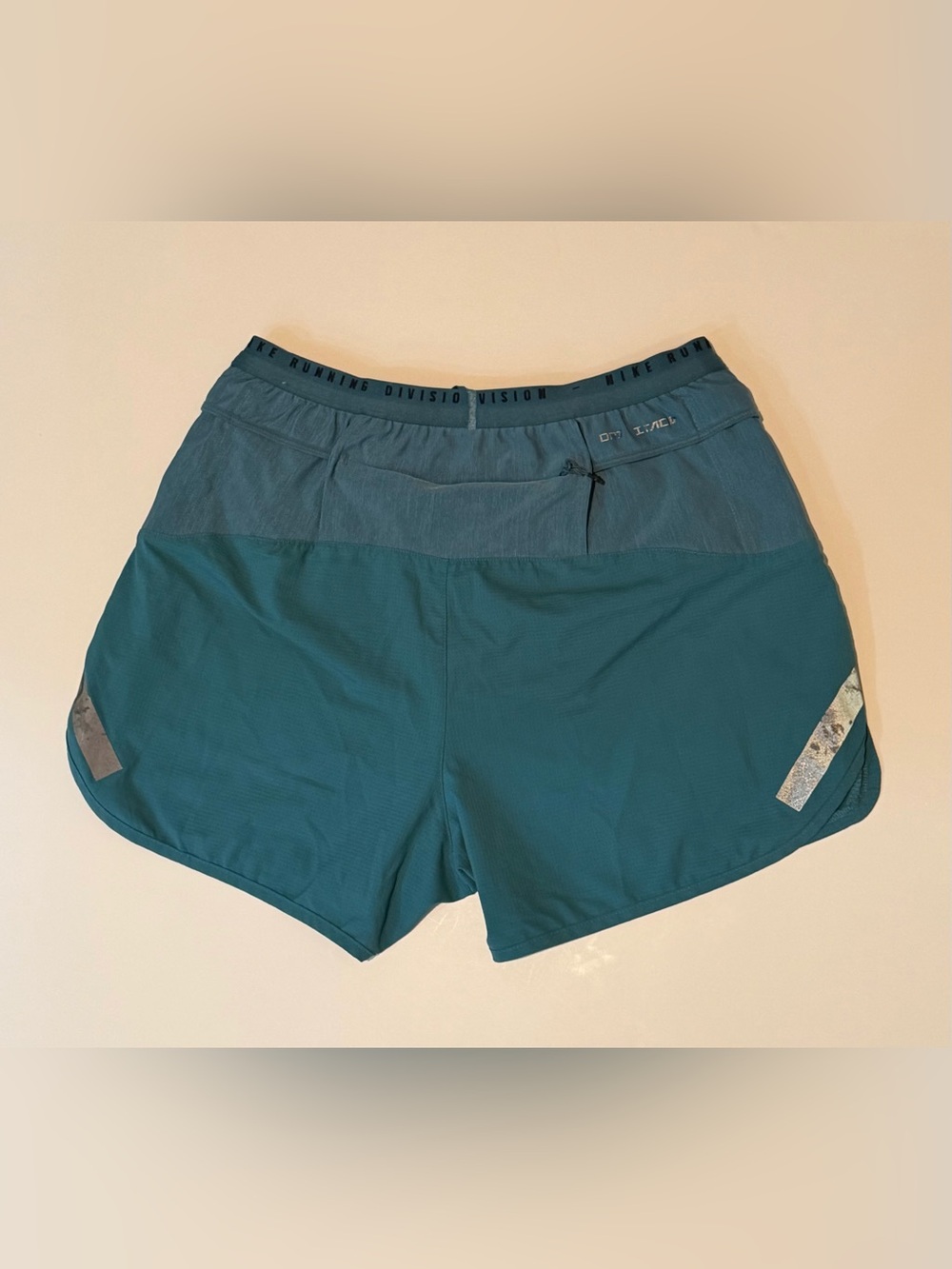 Nike Dri-FIT 4” Running Shorts Men’s Medium Green Athletic Gym Lightweight Lined - Picture 7 of 13